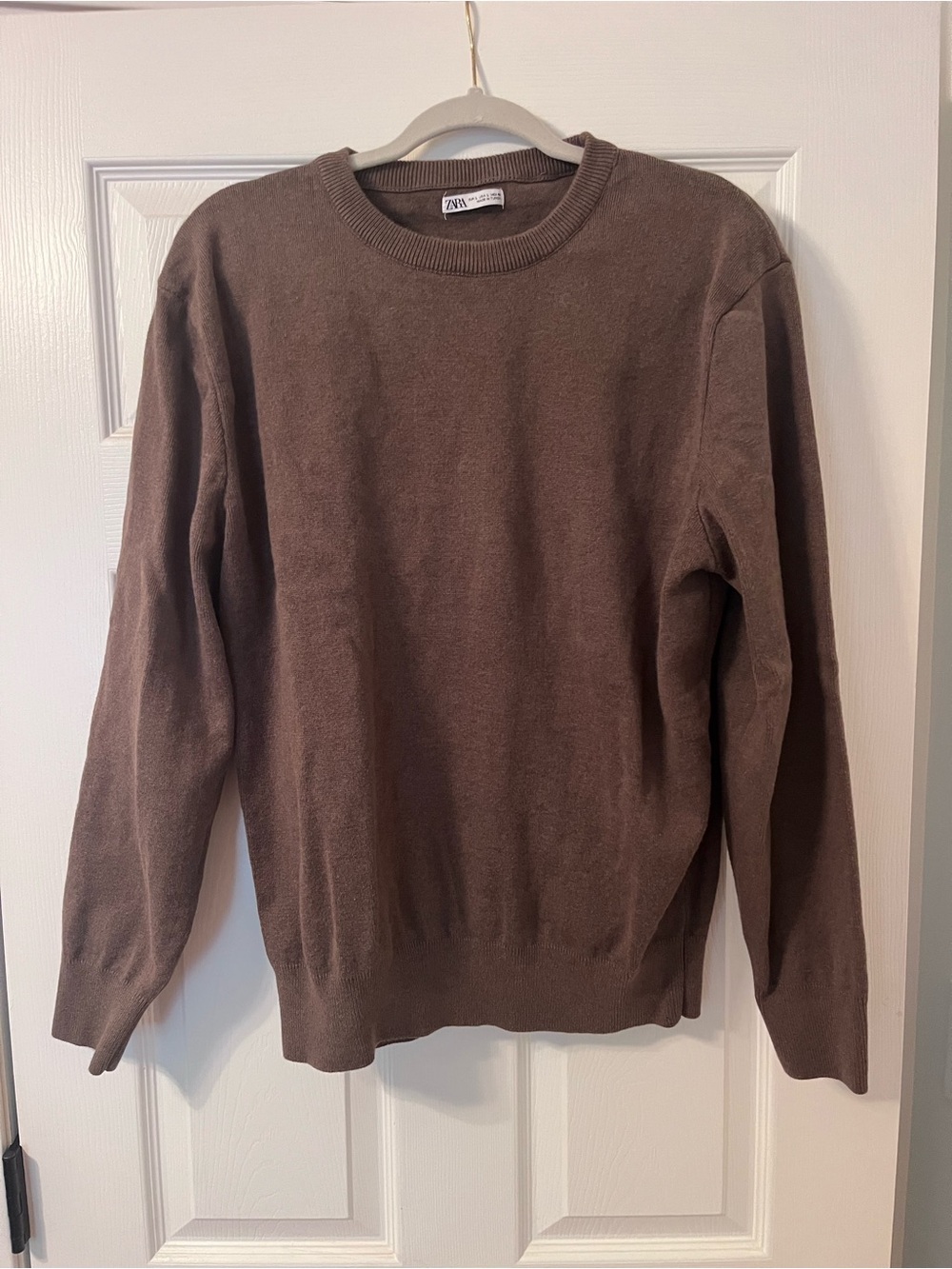 Zara Men's Brown Crewneck Sweater